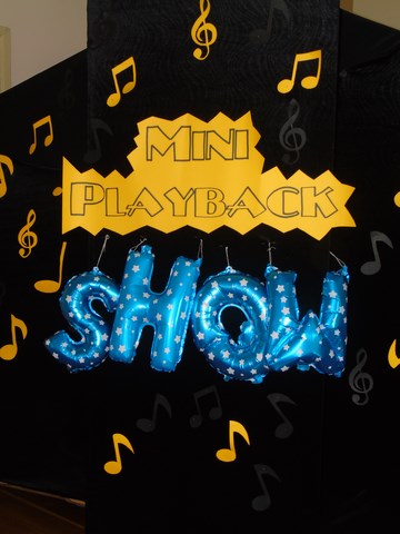 Mini Playback Show