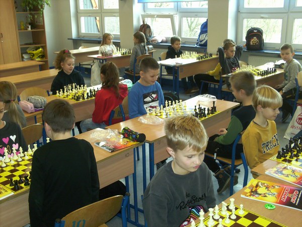 Projekt „Edukacja przez szachy w szkole”